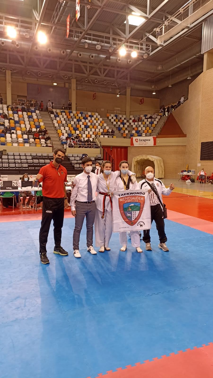 Los clubes navarros no paran .....